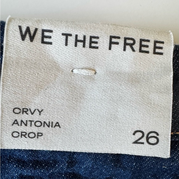 We The Free Curvy Antonia Crop Culotte Jeans/Shorts, Deep Blue, Wmns Sz 26, NWT - Picture 8 of 15